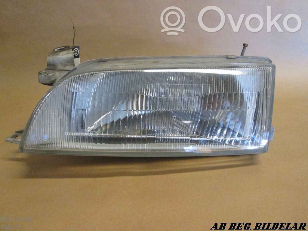 Toyota Corolla E110 Far 