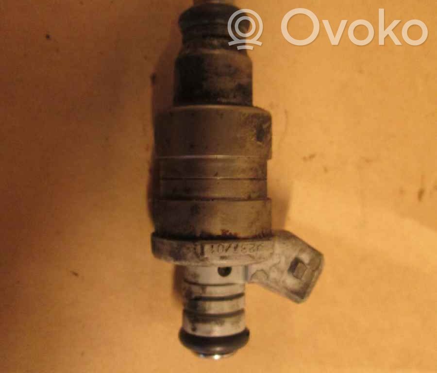 Peugeot 106 Wtryskiwacz paliwa 