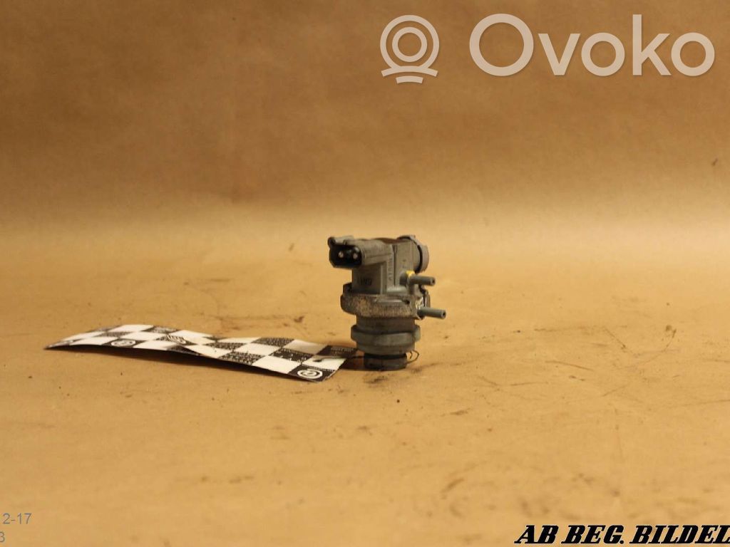 Volvo 960 Vacuum valve 