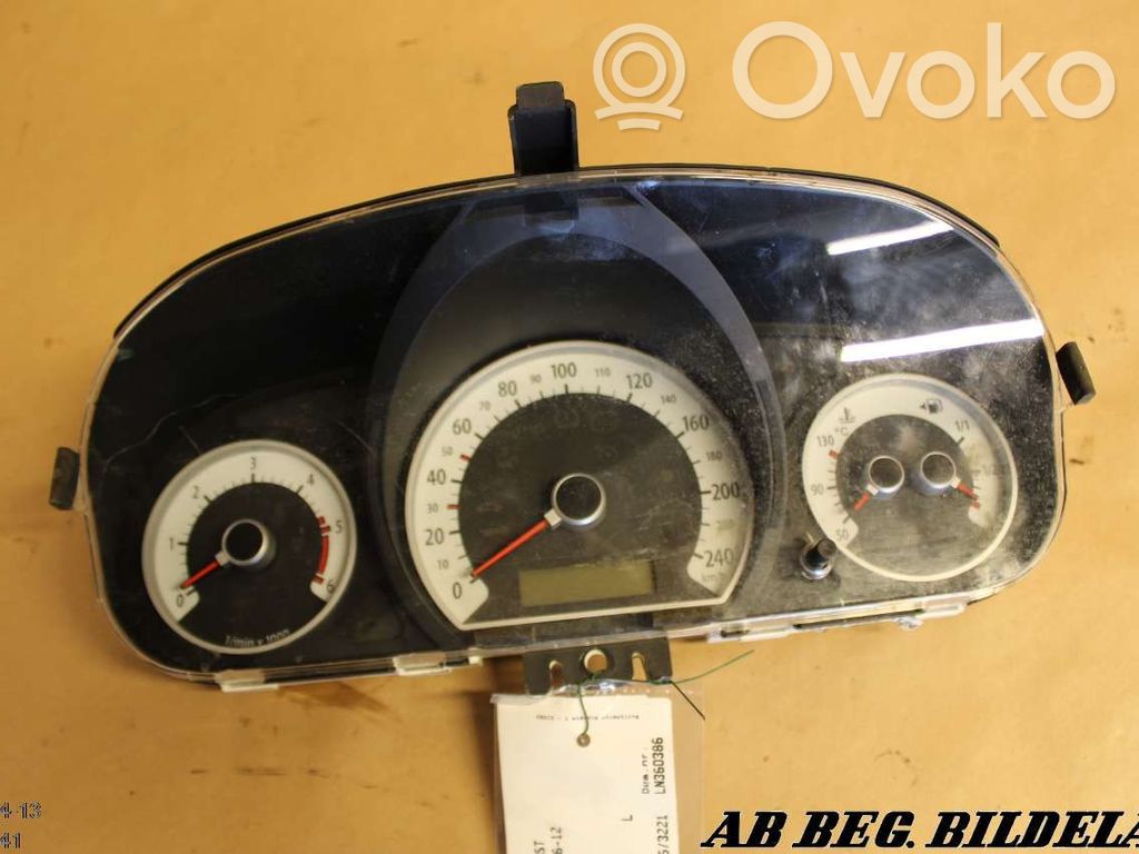 KIA Ceed Speedometer (instrument cluster) 