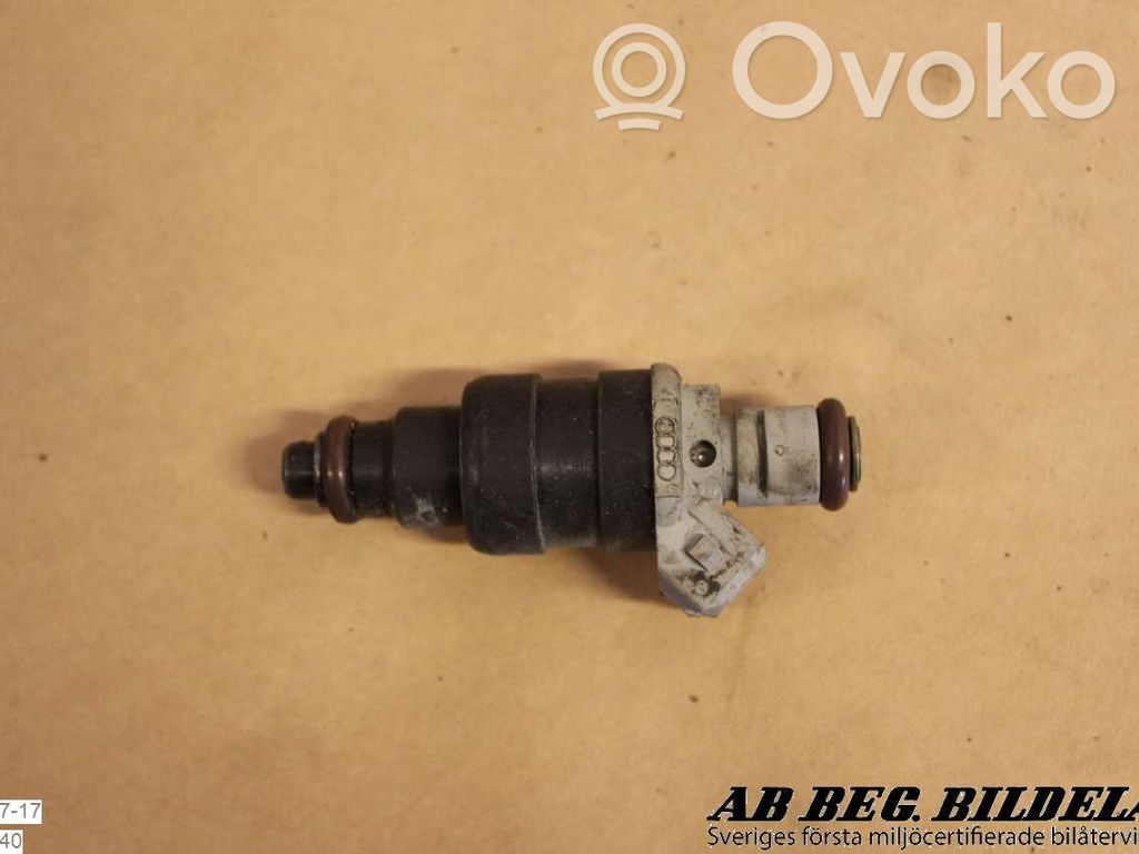 Inyector de combustible   078133551N