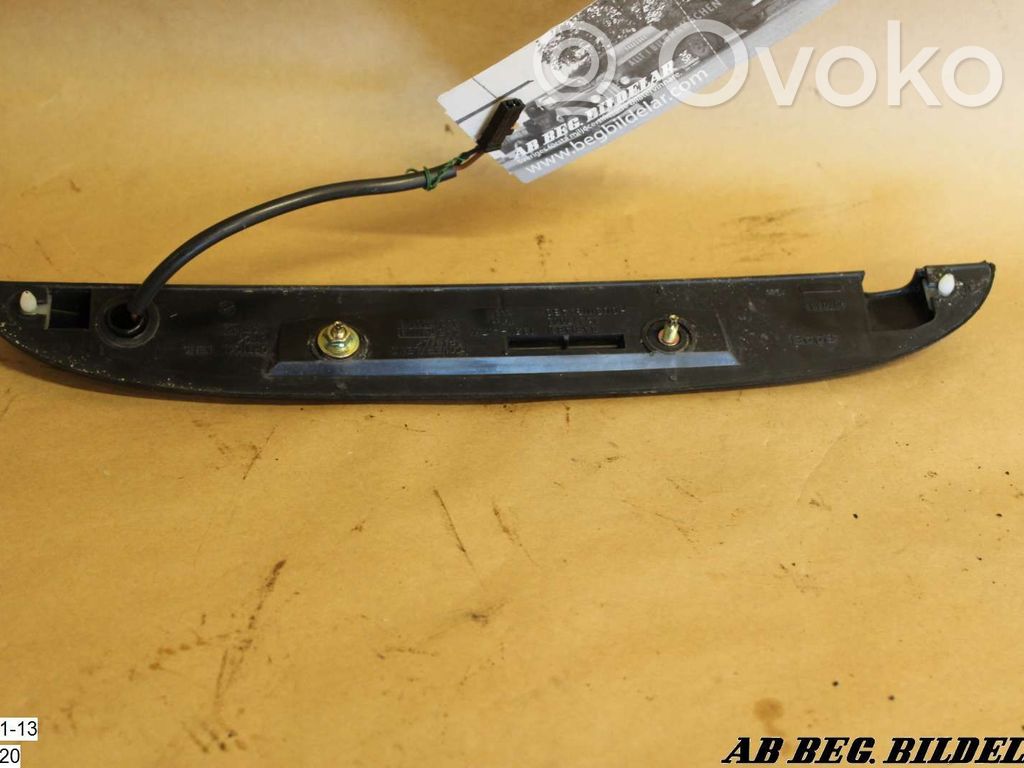 Saab 9-3 Ver1 Third/center stoplight 