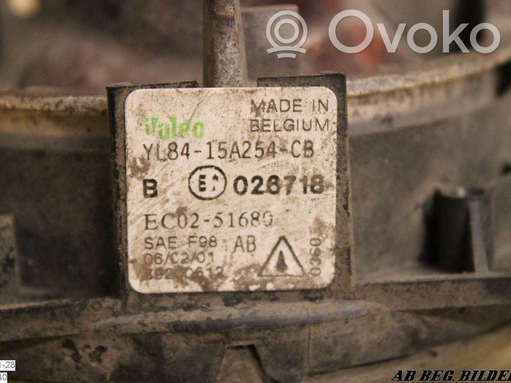 Etusumuvalo   046717,B026718