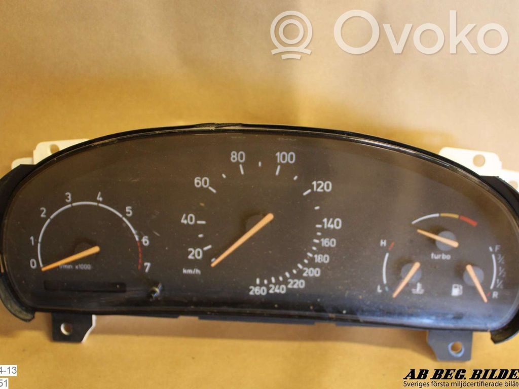 Saab 9-5 Speedometer (instrument cluster) 