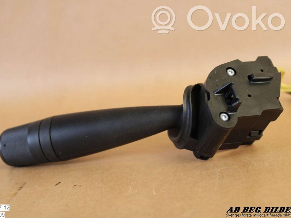 Wiper control stalk   214867206