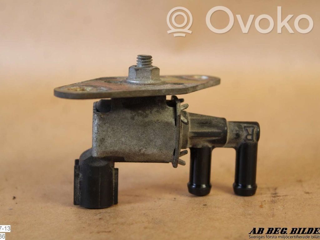 Válvula de vacío   K5T48395