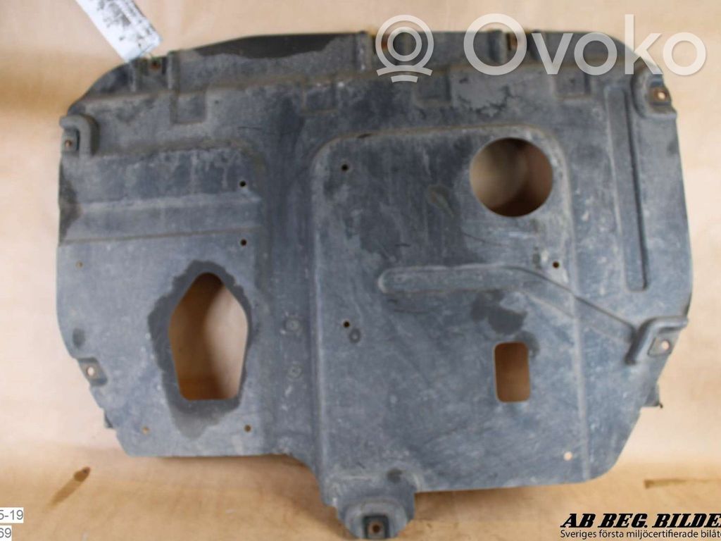 KIA Ceed Front bumper skid plate/under tray 