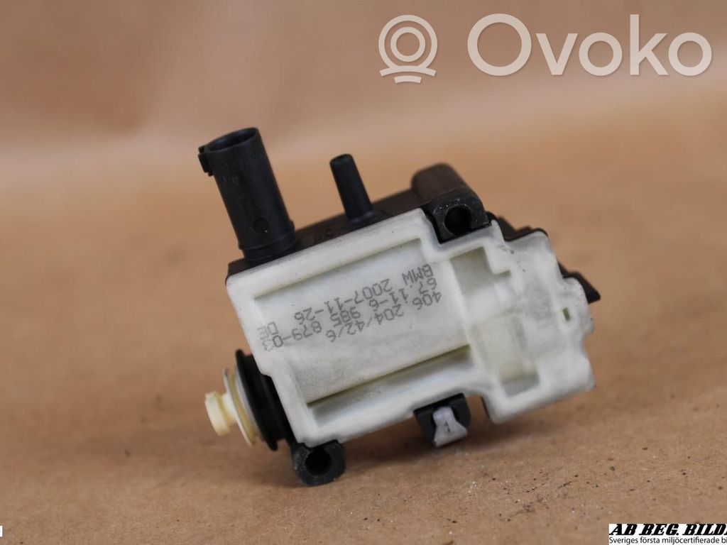BMW 1 E81 E87 Fuel tank cap lock 
