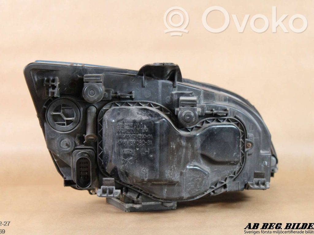 Ford Focus Etu-/Ajovalo 