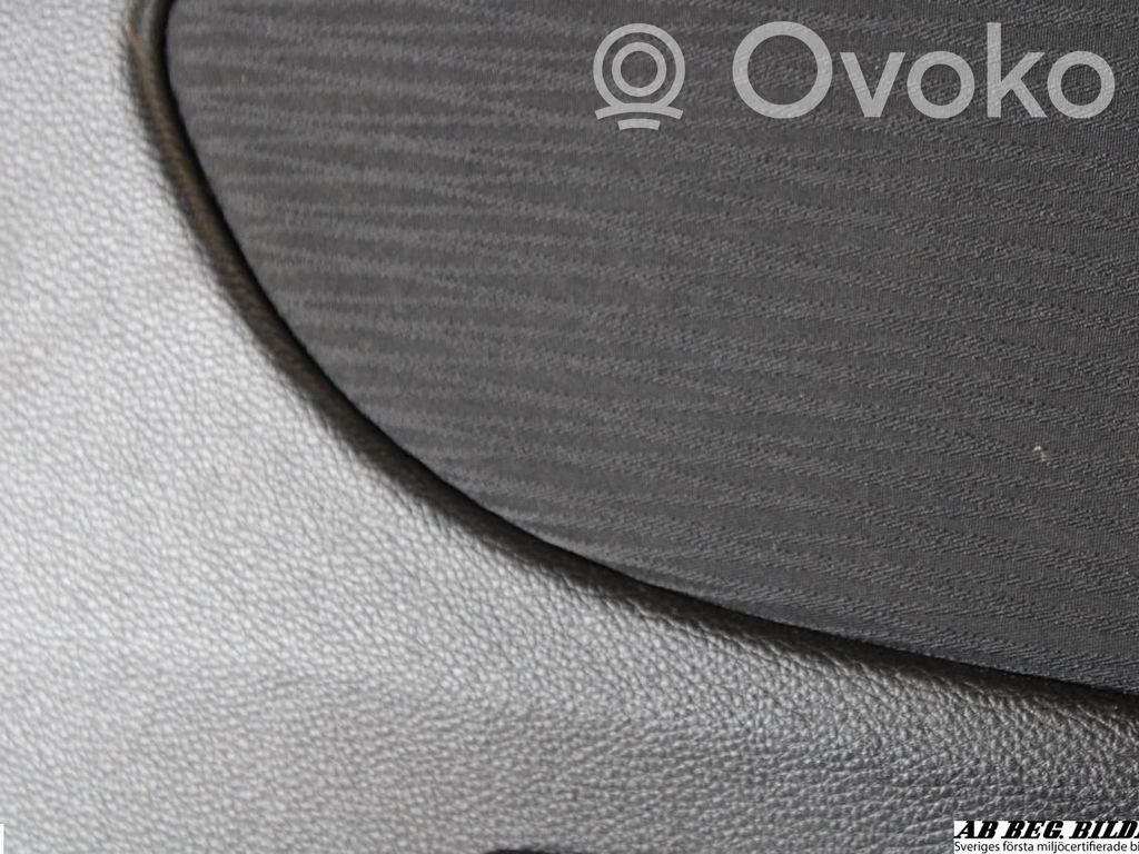 BMW 1 E81 E87 Front door card panel trim 