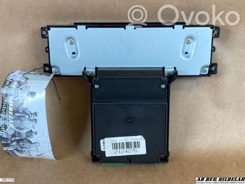 Volvo V70 Radio/CD/DVD/GPS head unit 