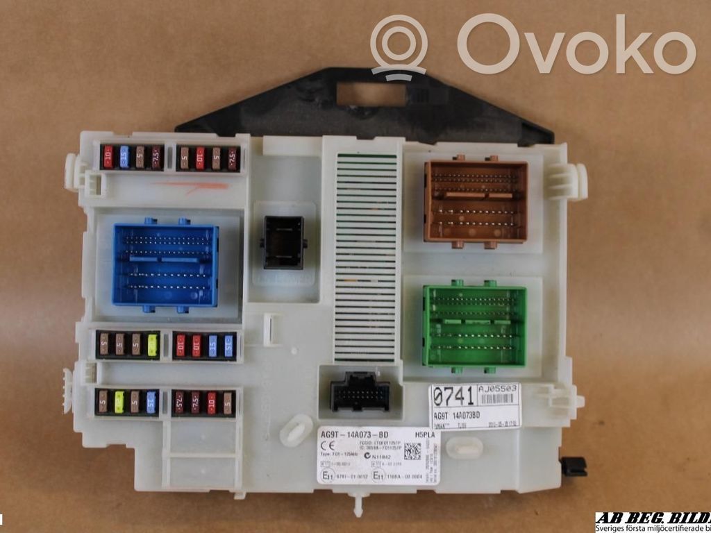 Módulo de fusible   AG9T14A073BD