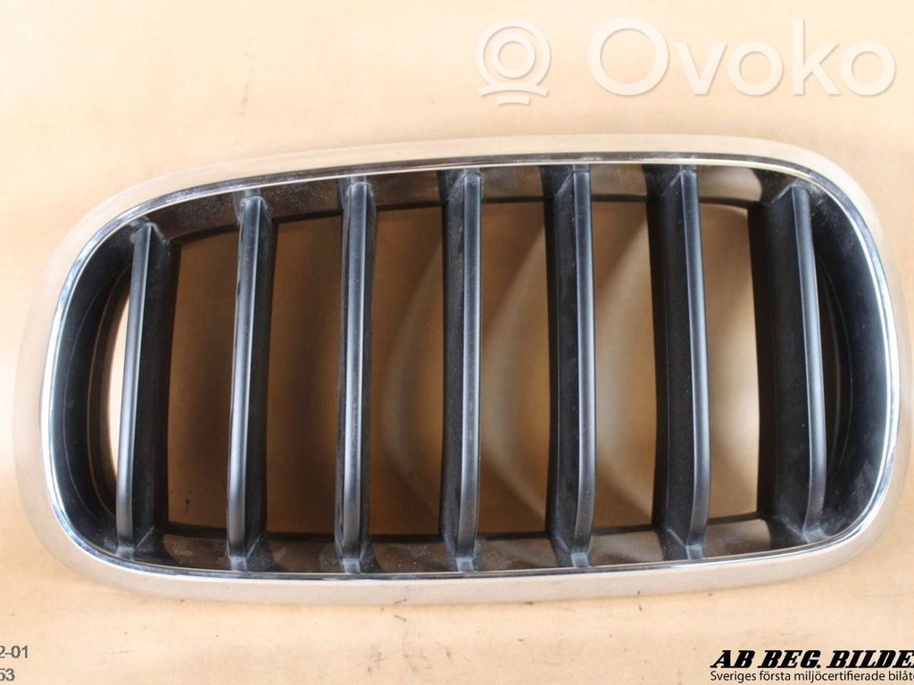 BMW X5 F15 Maskownica / Grill / Atrapa górna chłodnicy 