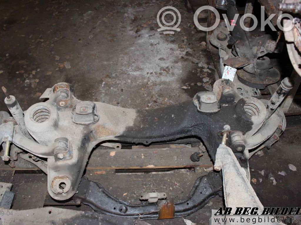 Mercedes-Benz COMPAKT W115 Eje trasero 