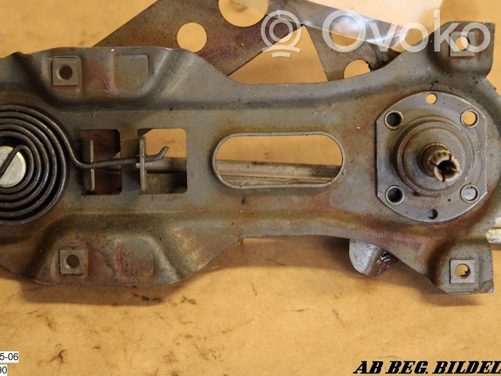 Volvo V50 Front window lifting mechanism without motor 