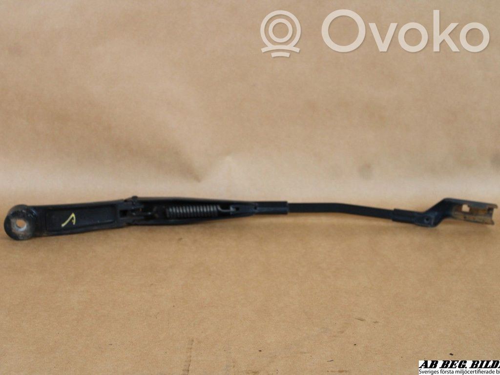 KIA Ceed Front wiper blade arm 