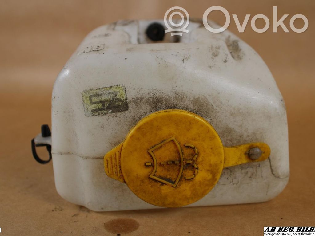 Opel Corsa C Tuulilasinpesimen nestesäiliö 