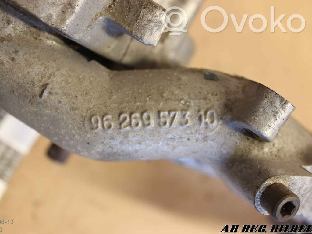 Citroen C5 Termostaatin kotelo 