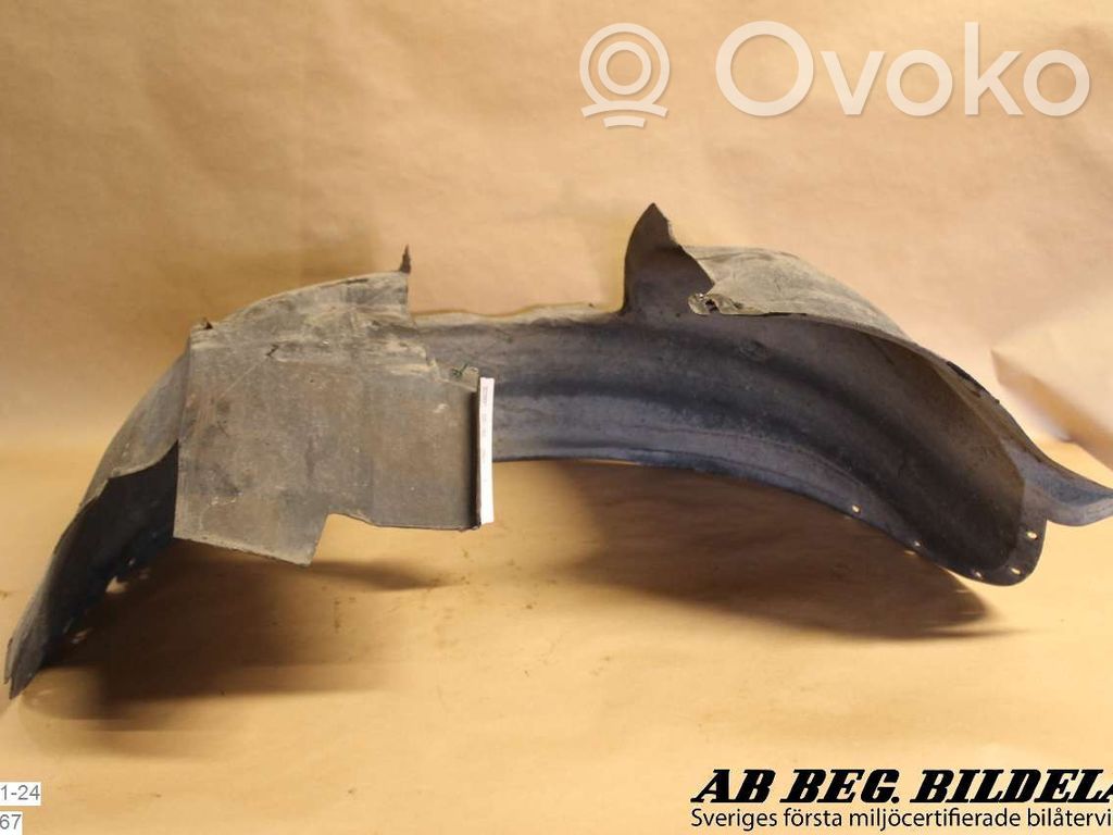 Volvo V70 Revestimientos de la aleta antisalpicaduras delanteros