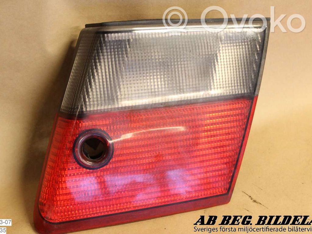 Saab 9-5 Lampă spate în capacul portbagajului