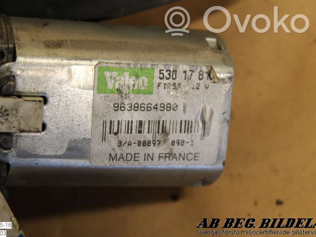 Peugeot 206 Motor del limpiaparabrisas trasero 