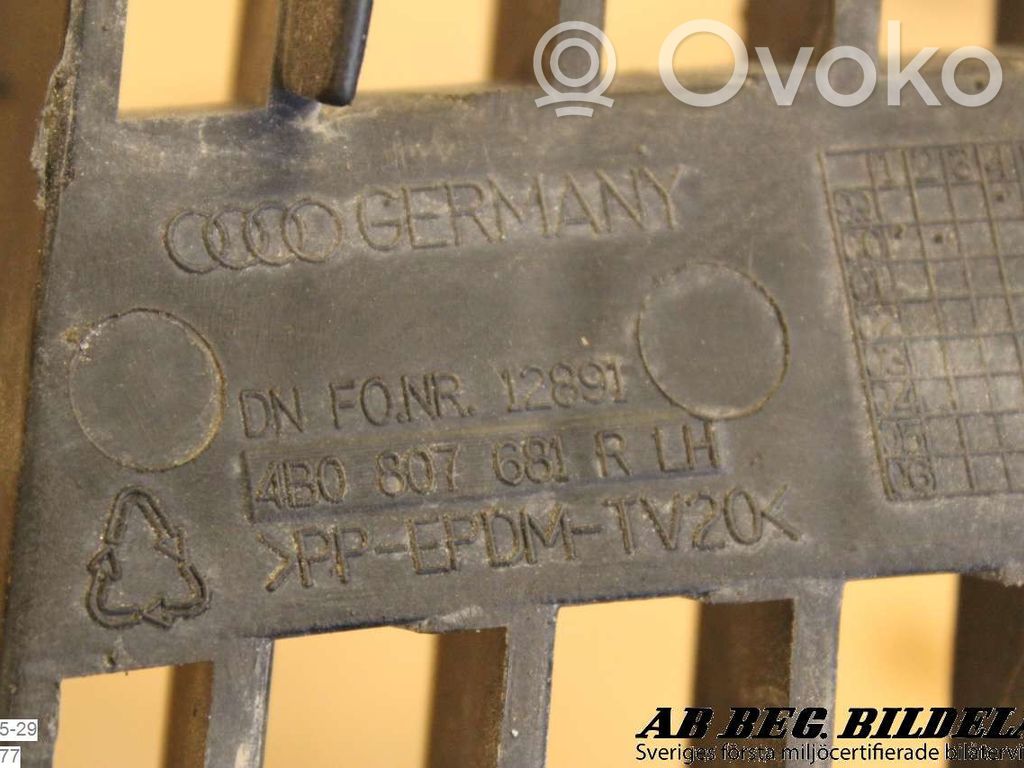 Audi A6 S6 C5 4B Coin du pare-chocs avant 