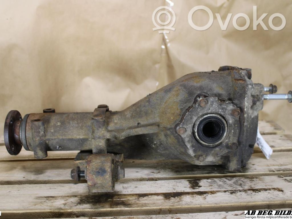 Subaru Legacy Aizmugurējais reduktors 