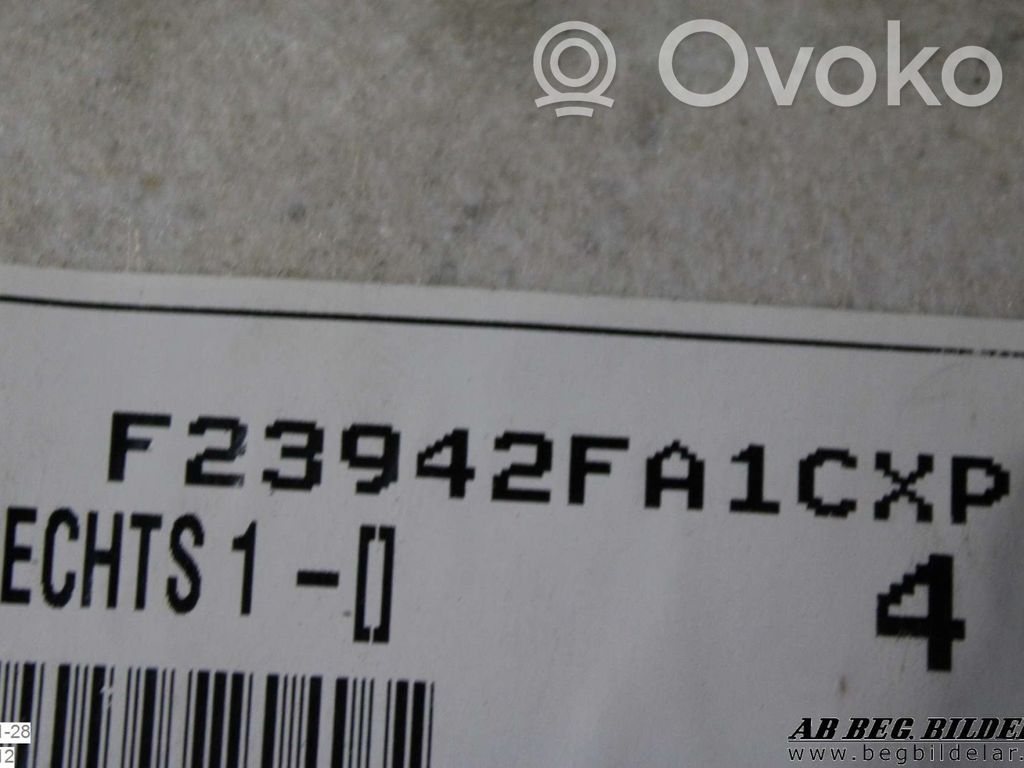 Ford Mondeo Mk III Etuoven verhoilu 