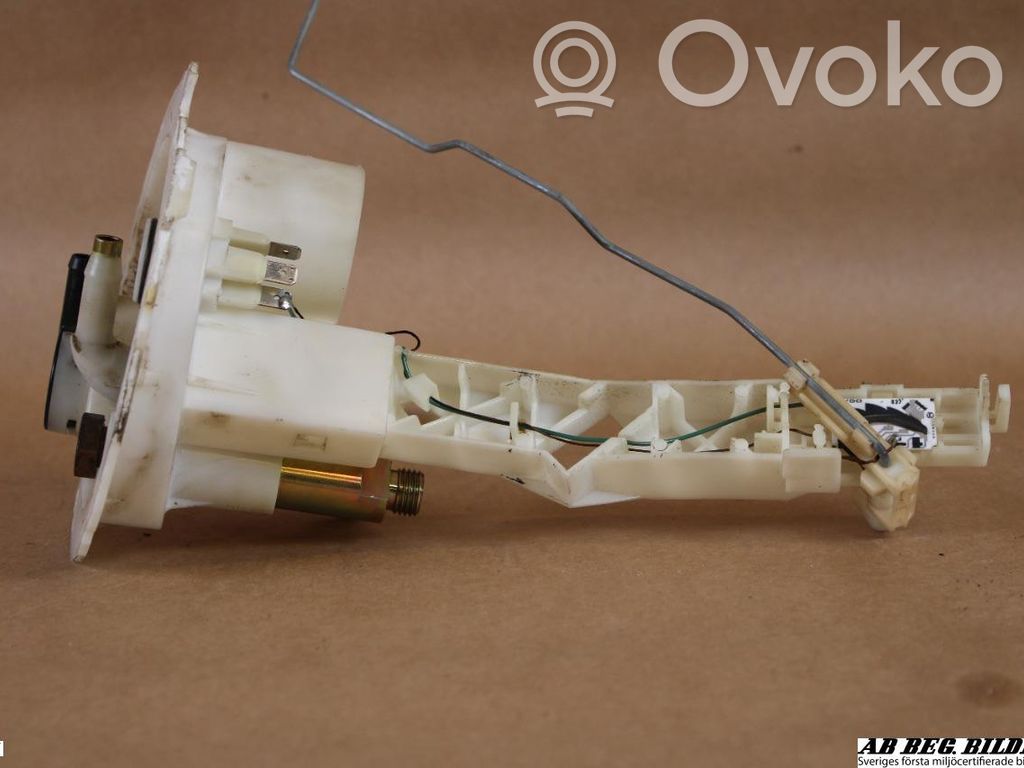Audi A6 S6 C4 4A Pompe d'injection de carburant à haute pression