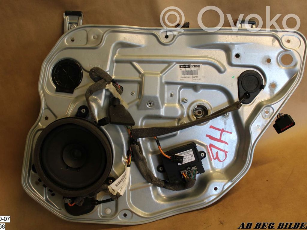Volvo V70 Mechanizm podnoszenia szyby przedniej bez silnika 