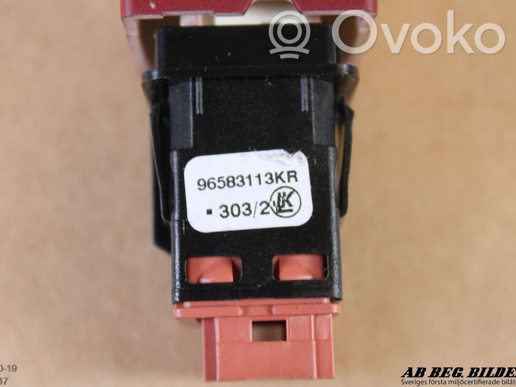 Citroen Berlingo Hazard light switch 