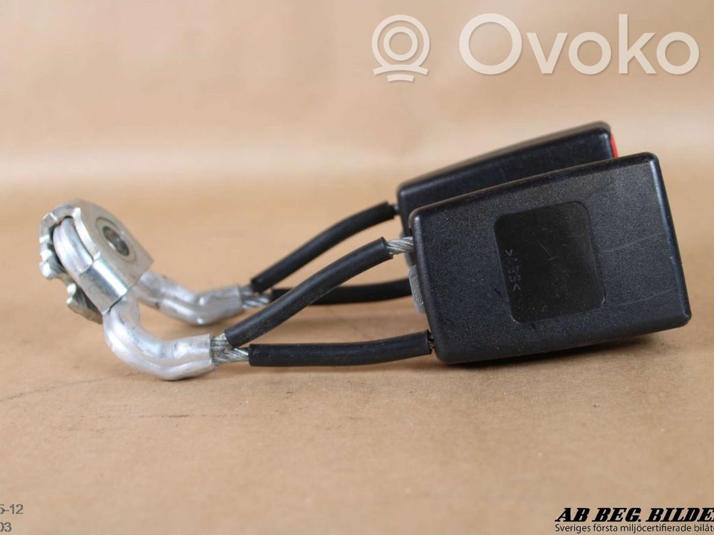 Skoda Fabia Mk2 (5J) Boucle de ceinture de sécurité avant 