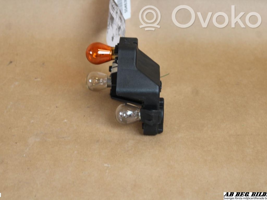 Saab 9-3 Ver1 Tail light bulb cover holder 