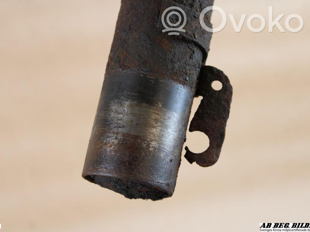 Volkswagen Polo IV 9N3 Ansamblu amortizor cu arc față 