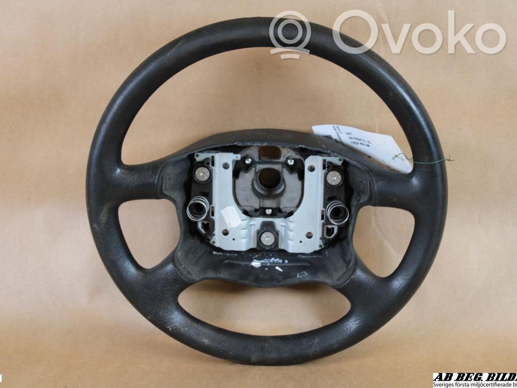 Volkswagen PASSAT B5.5 Volant