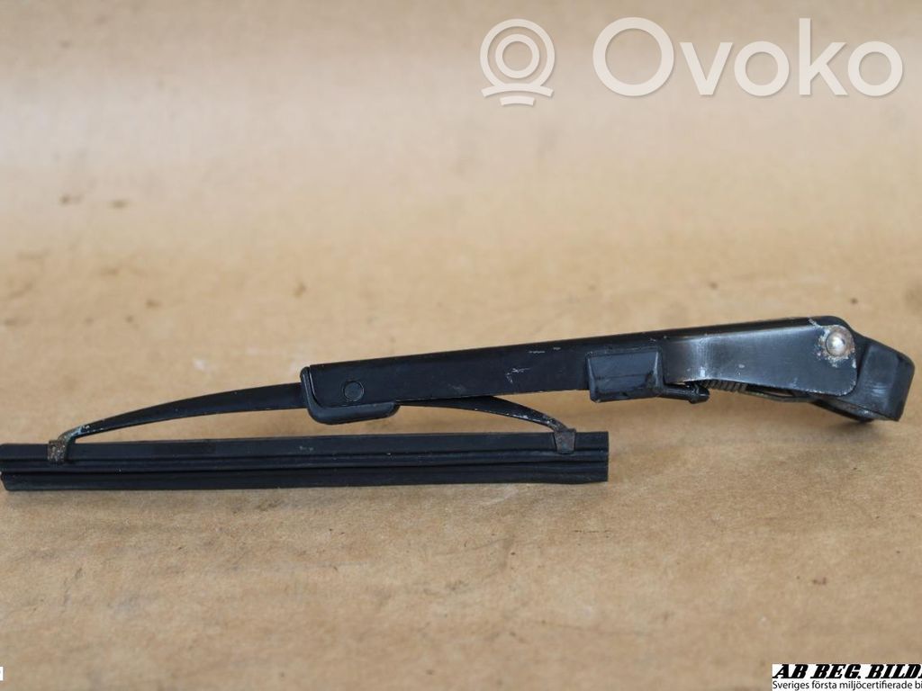 Saab 9-3 Ver1 Headlight wiper arm