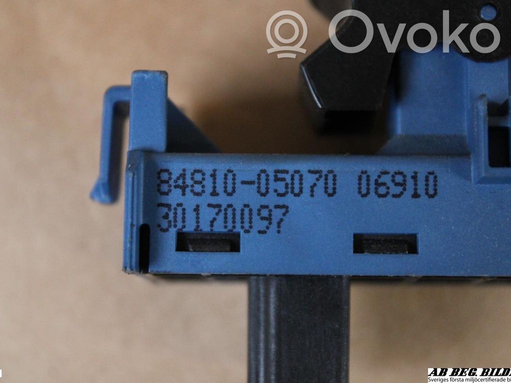 Toyota Avensis T270 Interruttore di controllo dell’alzacristalli elettrico