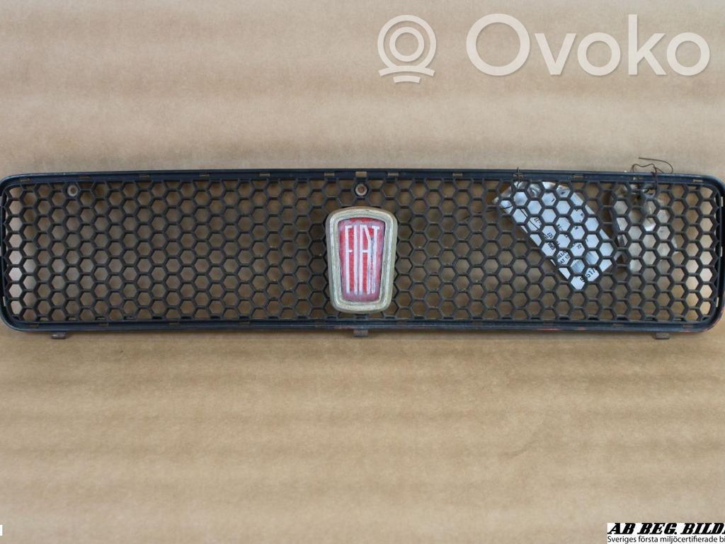 Fiat 127 Grilă radiator față 