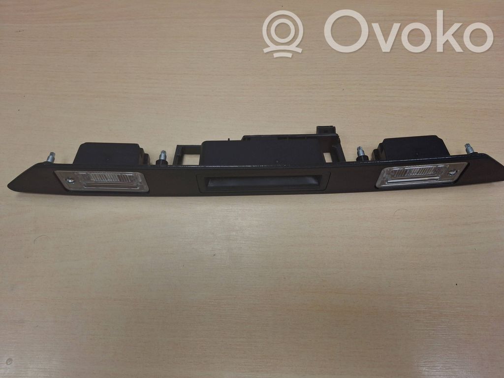 Audi A4 S4 B6 8E 8H Éclairage de plaque d'immatriculation 