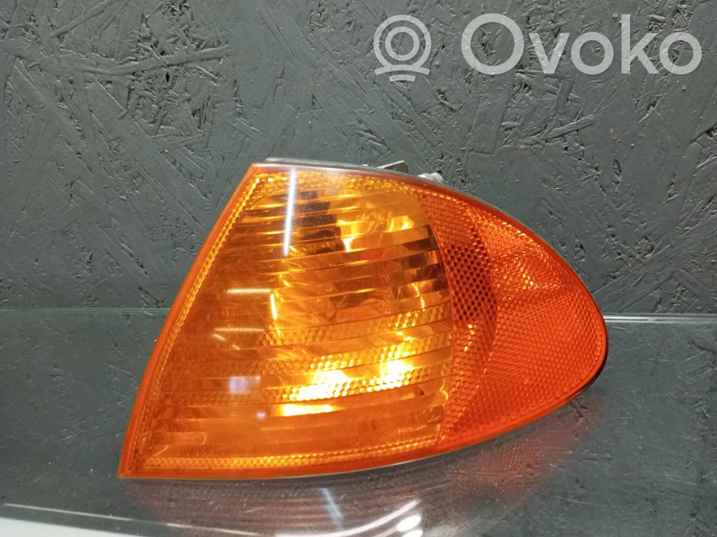 BMW 3 E46 Etusuuntavilkku 