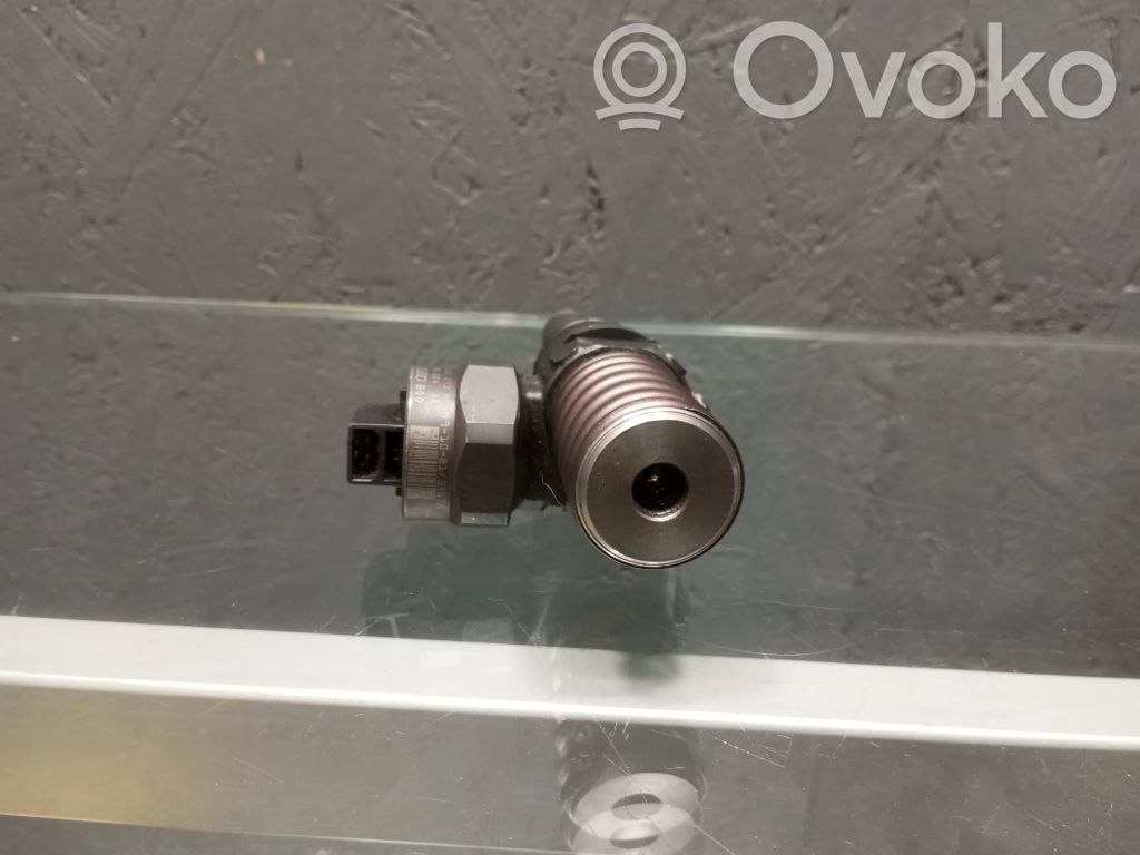 Audi A4 S4 B5 8D Inyector de combustible 