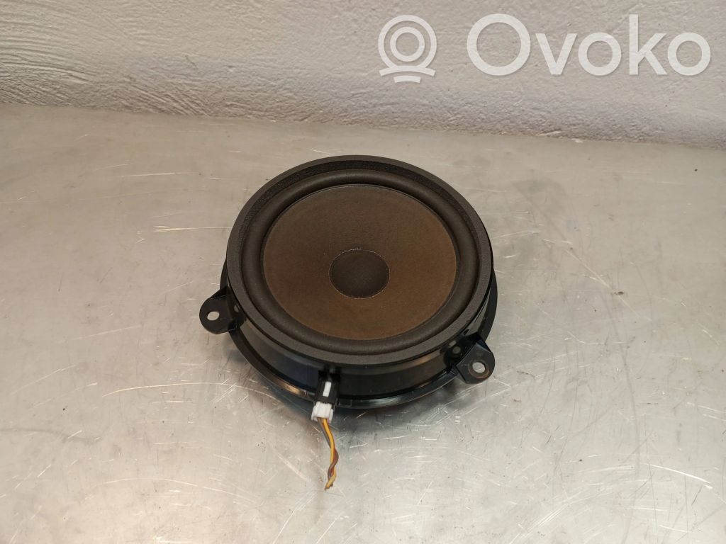 Jaguar X-Type Etuoven kaiutin 