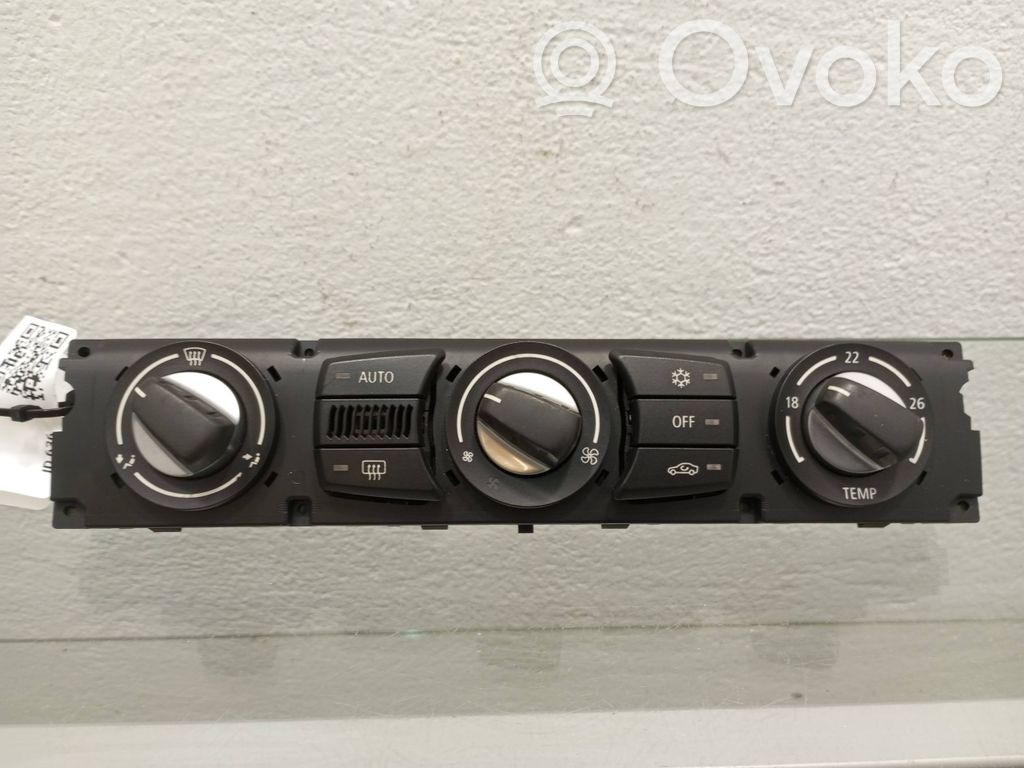 BMW 5 E60 E61 Climate control unit 