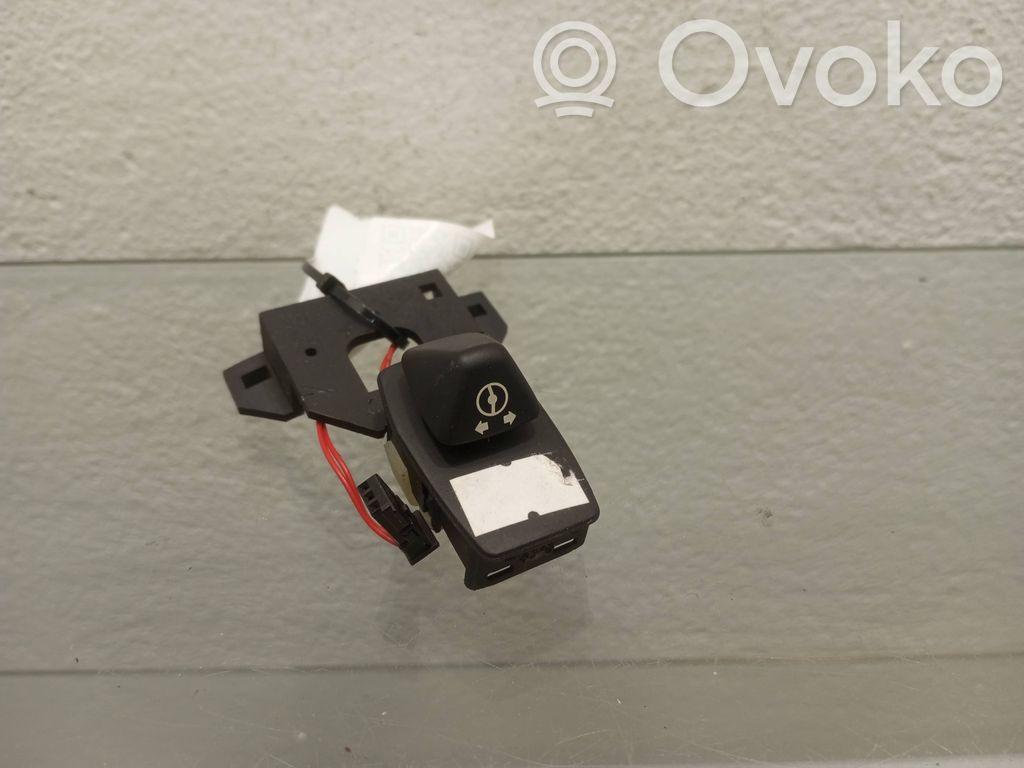 BMW 5 E60 E61 Steering wheel adjustment switch 