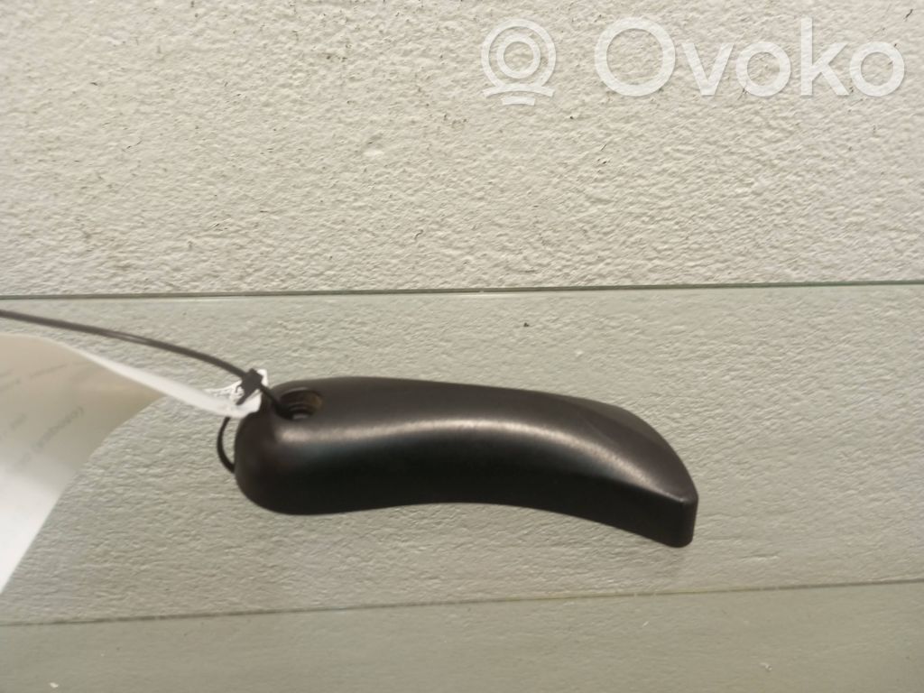 BMW 5 E60 E61 Engine bonnet (hood) release handle 