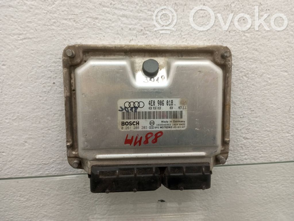 Audi A8 S8 D3 4E Engine control unit/module 