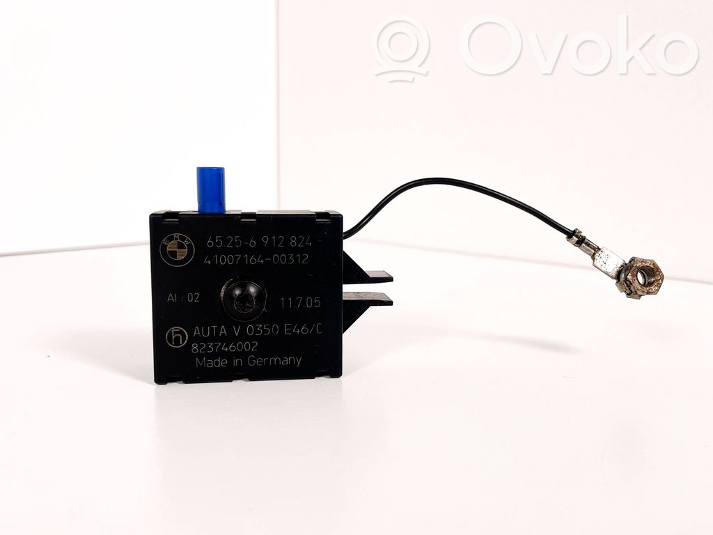 BMW 3 E46 Antenos stiprintuvas 