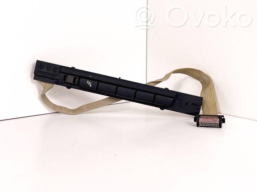 BMW 3 E90 E91 Parking (PDC) sensor switch 