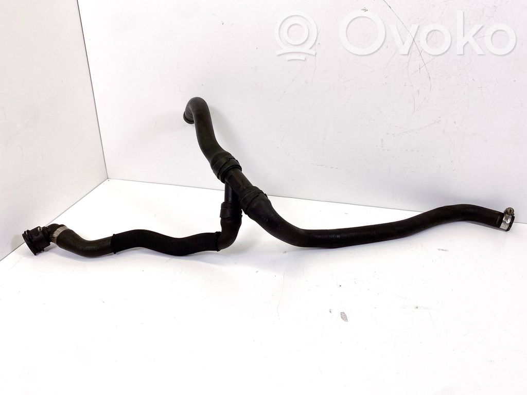 BMW 3 E92 E93 Engine coolant pipe/hose 