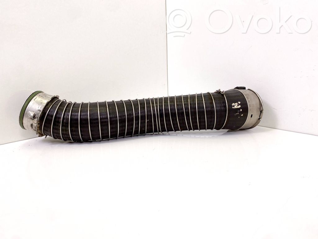 BMW 3 E90 E91 Intercooler hose/pipe 